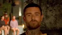 De râsul curcilor! Cum i-a scris TJ Miles numele Andreei Tonciu pe cartonașul de eliminare de la Survivor România de la Pro TV