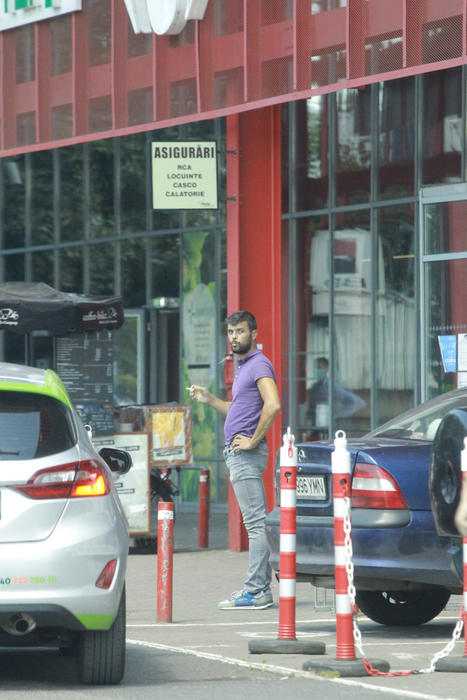 Marius Elisei s-a apucat de taximetrie