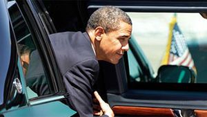 O lume întreagă râde de acest incident! Nu o să-ţi vină să crezi ce s-a întâmplat cu limuzina lui Barack Obama în Israel!