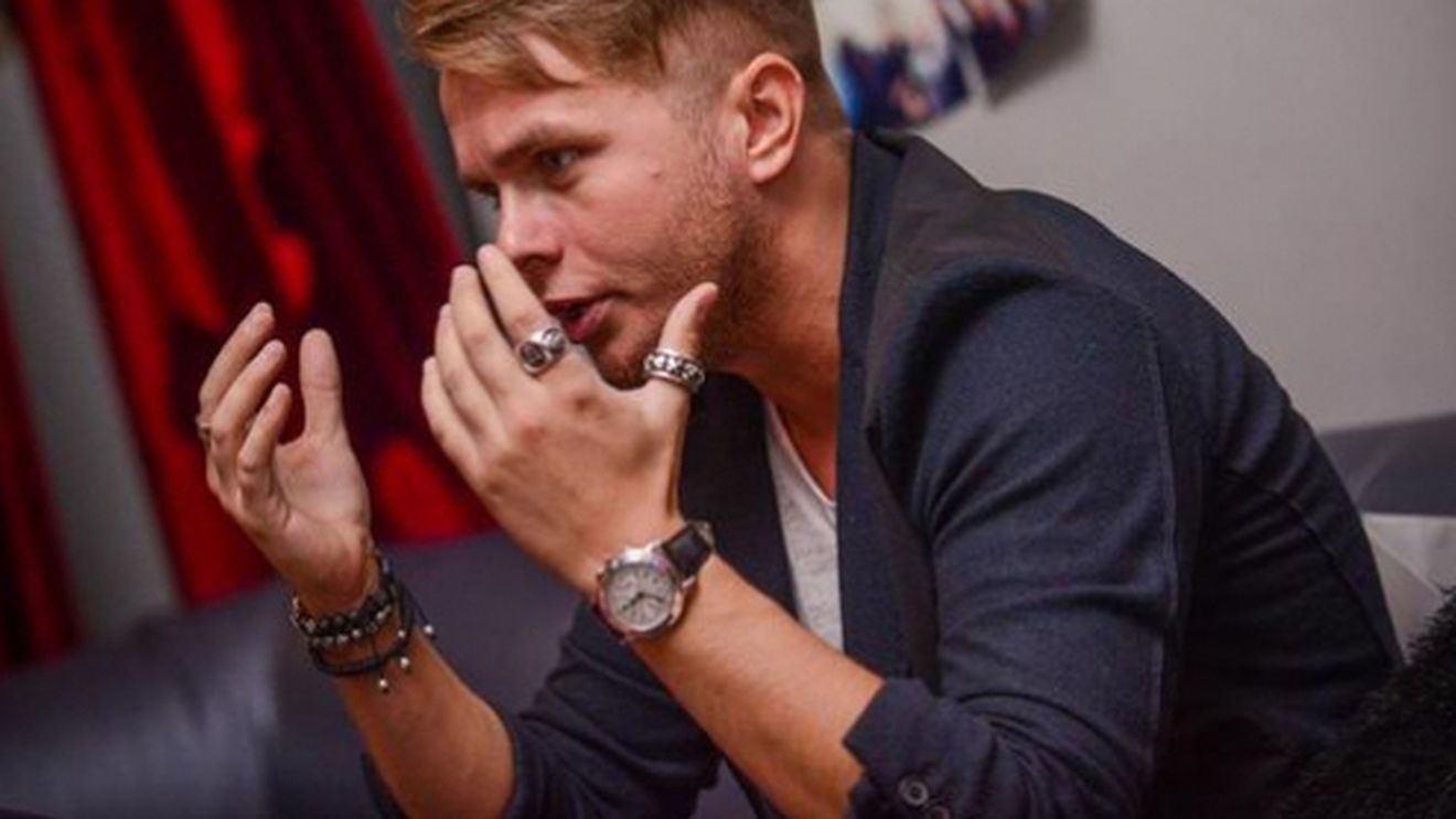 CODIN MATICIUC, gest incredibil făcut la înmormântarea "fetiţei de la 702"! 