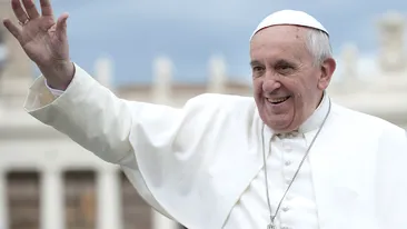 Gestul uluitor al Papei Francisc: a pupat picioarele liderilor din Sudan! Dar ce le-a spus…