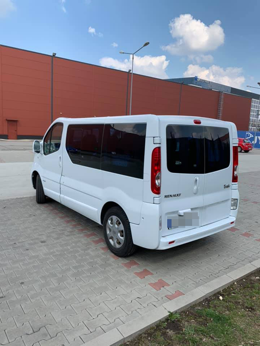 Ionuț, partenerul Alessiei, vrea 8.800 de euro în schimbul mașinii cu care artista merge în turnee