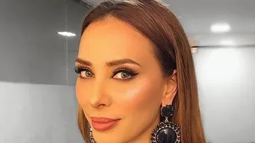 Iulia Vântur a lăsat ruşinea deoparte şi a cântat în română! Cum sună melodiile interpretate de vedetă