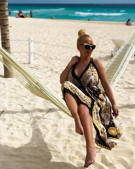 Așa arăta Anda Adam în bikini când era grăsuță. Cum arată acum în costum de baie, după ce a slăbit