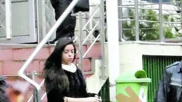 Nu ma lasati pe dreapta!