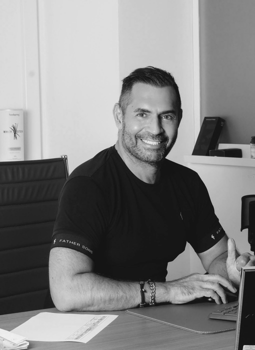 Medic estetician, ucis în plină zi în cabinetul său din Marbella