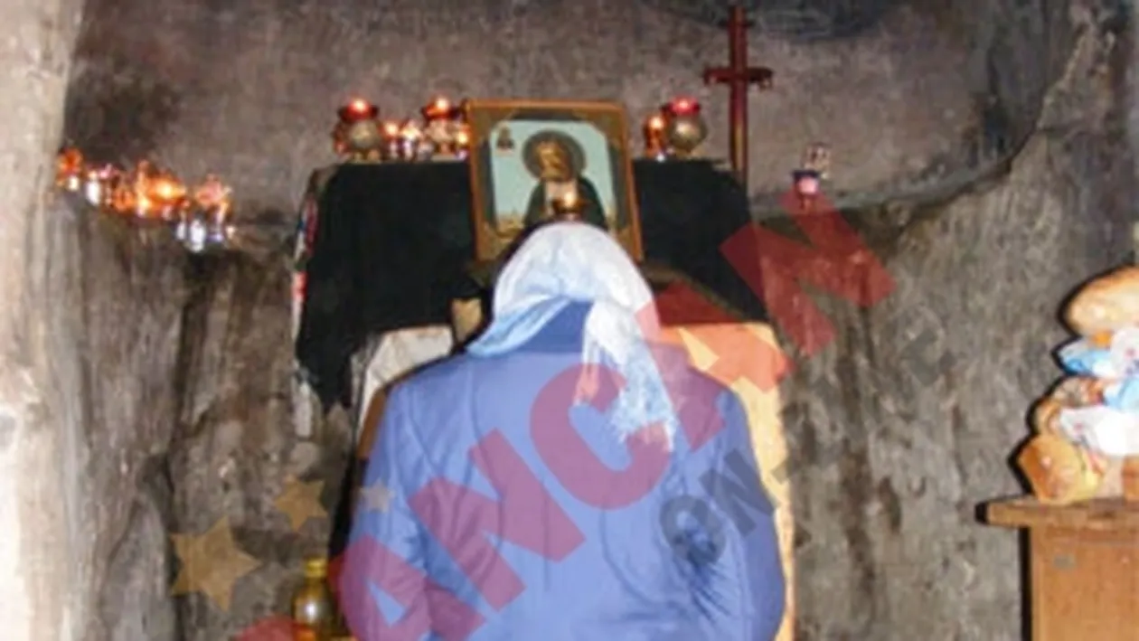 Manastirea familiilor destramate