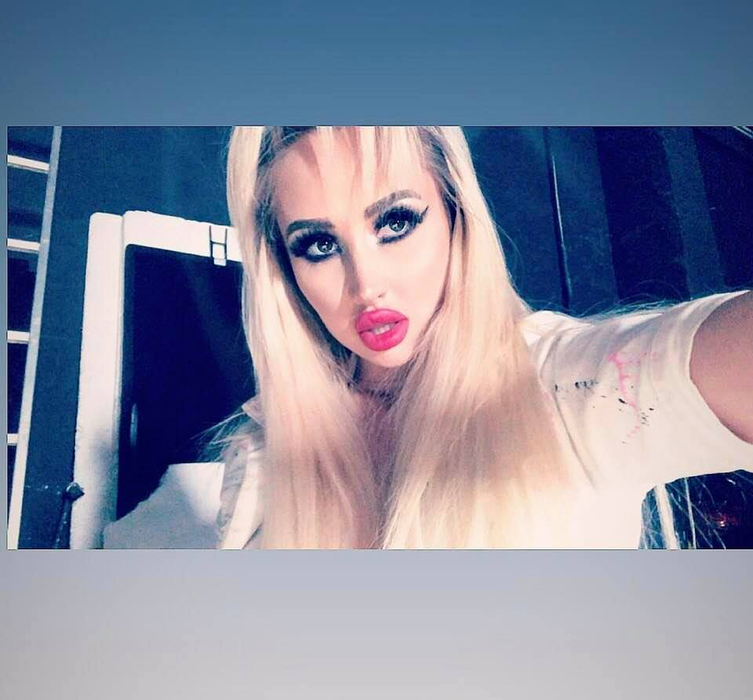 Tristan Tate și-a umilit logodnica în public, după ce a anunțat că vrea un copil. Cristina Pazurati, în lacrimi