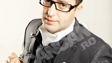 Dezbracatu e familist convins doar in weekend! Stau acasa cu nevasta, cu copilul, cu mama, cu bona... cu tot familionul