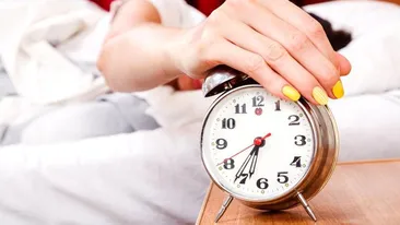 În această noapte trecem la ora de iarnă! Ora 04:00 va deveni ora 03:00