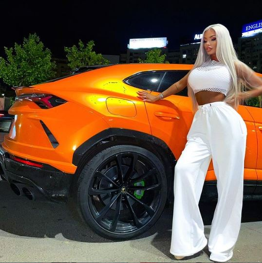 Loredana Chivu, pasionată de bolizii de lux