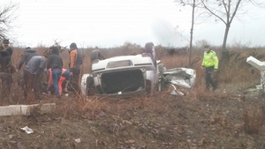 Destin cumplit pentru Rodica, o femeie de 46 de ani. A murit în urma unui accident, după ce s-a izbit cu mașina de o cruce de marmură