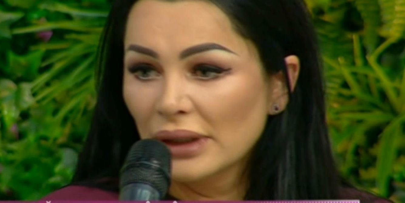 Brigitte Năstase, în lacrimi la tv: „ M-am pocăit şi l-am cunoscut pe Iisus. Nu sunt fericită… Eu nu sunt căsătorită cu Ilie în faţa lui Dumnezeu”