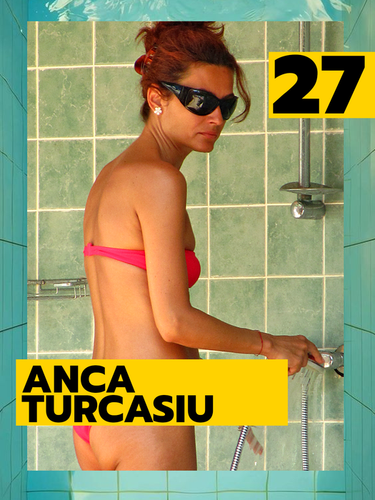 TOP 40 vedete care s-au „jucat” sub duş. Mădălina Ghenea, Ilinca Vandici sau Ruby au scos la înaintare tot ce au mai de preţ în dotare!