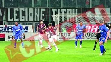 Liga de fotbal ar putea sari milioane de romani