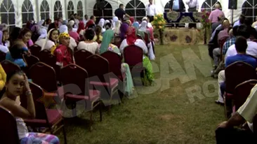 Leo e amorezat, tiganii il vor exorcizat! Rugaciuni impotriva partidelor de sex ale printului tiganilor