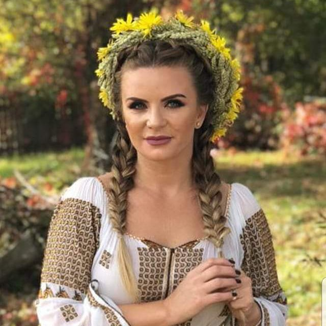 Marcela Fota a plecat cu familia în vacanță, dar fără iubit (Foto: Instagram)