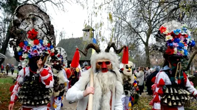 Tradiții în Ajunul Crăciunului: Ce obiceiuri sunt în diferite regiuni ale țării