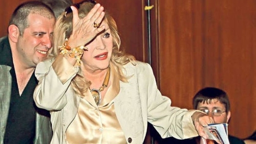 Ce i-a spus Zina Dumitrescu ”tovarășei” Elena Ceaușescu: ”Eu sunt nebună! Cocul ăla de cuib nebun de cuci din cap...”