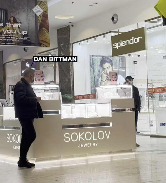 Dan Bittman a fost pus în dificultate de diversitatea bijuteriilor!  Pe care dintre femeile din viața lui vrea să o impresioneze?