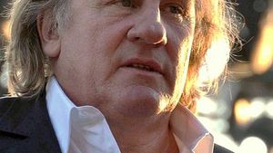 Gérard Depardieu s-a întâlnit cu Vladimir Putin şi a primit paşaport rus! Află motivul pentru care actorul a plecat din Franţa