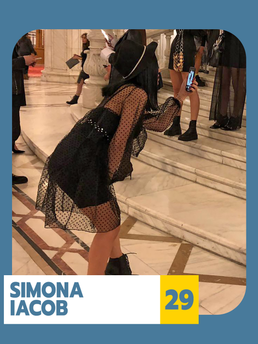 Sexy-vedetele din TOP 30 care au revoluționat arta fotografiei pe plajă! EXPLOZIV! Antonia, Lora, Jojo… Pffooaa!