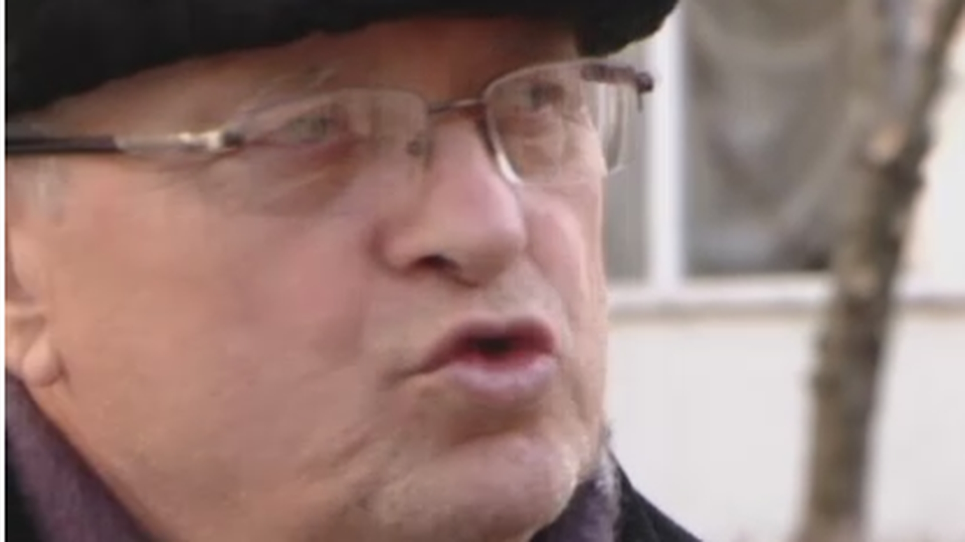 A apărut proprietarul celor 16.000 de lei găsiţi de un pensionar din Iaşi. Ce le-a spus poliţiştilor

