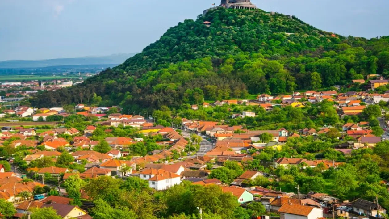 Localitatea din România în care se află cel mai mare zăcământ de aur. Este evaluat la peste 10 miliarde de dolari