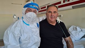Titi Aur a câștigat lupta cu virusul SARS-CoV-2! Pilotul a fost externat. „M-am născut a doua oară”