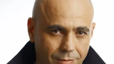 DJ Sava & Andreea D, concert de senzatie alaturi de Madalina Pamfile, Corina Zugravu, Elena Arkis, Denisa Tanase si alte 20 de manechine superbe!