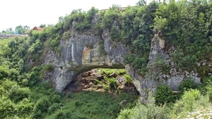 „Podul lui Dumnezeu” este în România. Cum ajungi la această minune a naturii