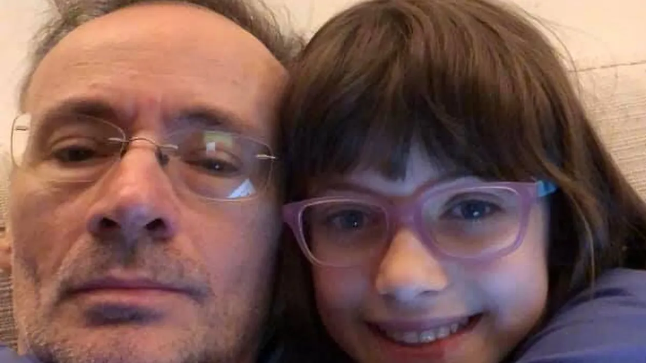 Mihai Albu a reușit să o înduplece pe fosta soție. Designerul și-a revăzut fiica după aproape două luni: ”Este frumoasă ca mama ei, dar are ceva și din mine, probabil caracterul.”