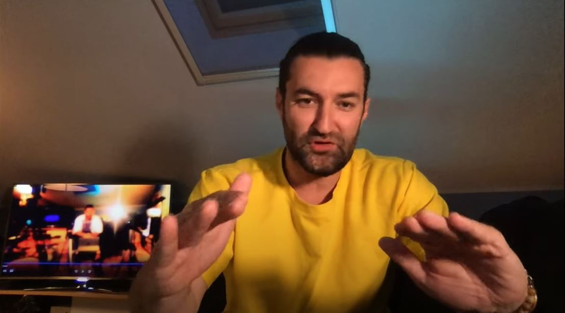 Gina Pistol, filmată în timp ce îl sărută pe Smiley: “Te iubesc”. Cum a reacționat prezentatorul de la Românii au Talent și dezvăluirile făcute despre viața lor în vreme de coronavirus | VIDEO