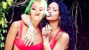 DELIA a luat-o la rost pe... RIHANNA! Care a fost imaginea de la care a pornit totul