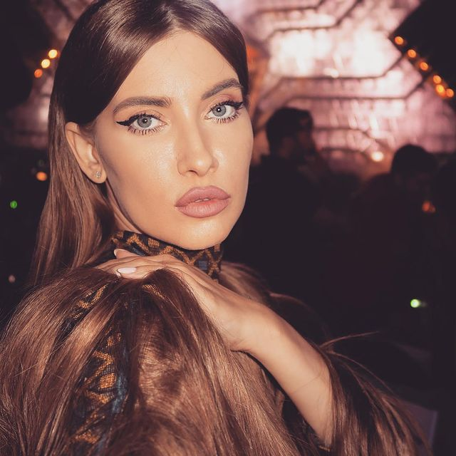 Iulia Albu: "O să înceapă competiția și o să vedeți atunci drame și balamuc!” / Sursa Foto: Instagram.com