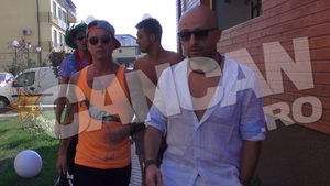 J Balvin, interpretul hit-ului “Tranquila”, a fost facut K.O. de un celebru fotomodel roman. Ce i-a aratat l-a lasat masca!