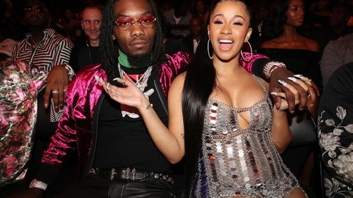 Cardi B este însărcinată! Primele poze cu burtica de gravidă a cântăreței