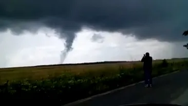 VIDEO. Tornadă în Teleorman, imagini senzaționale