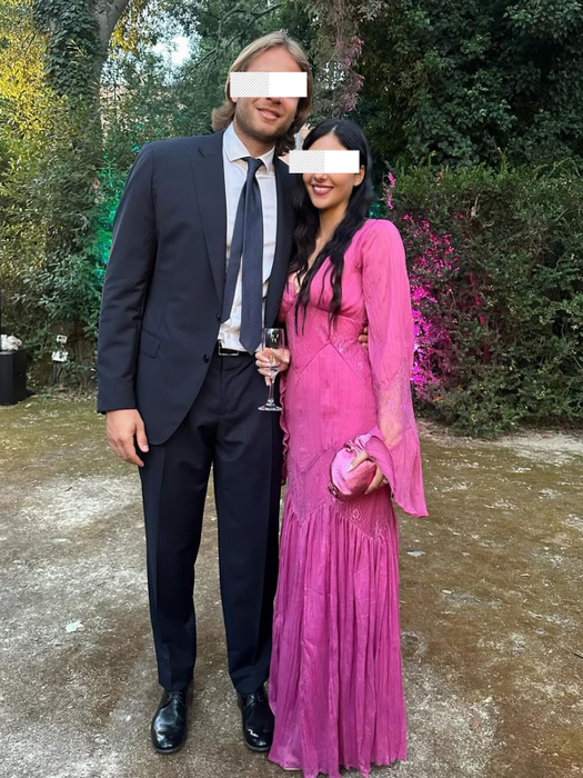 Vincenzo are o relație de 10 ani, dar vine în București în calitate de prieten pentru a o susține pe Mădălina Ghenea/ Foto:Instagram