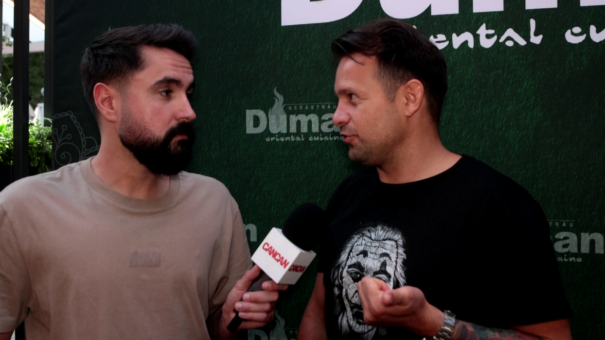 Magicianul Robert Tudor a făcut show total la ziua de naștere a lui Ensar Duman, găzduită în restaurantul afaceristului din Herăstrău (Foto: captură video)