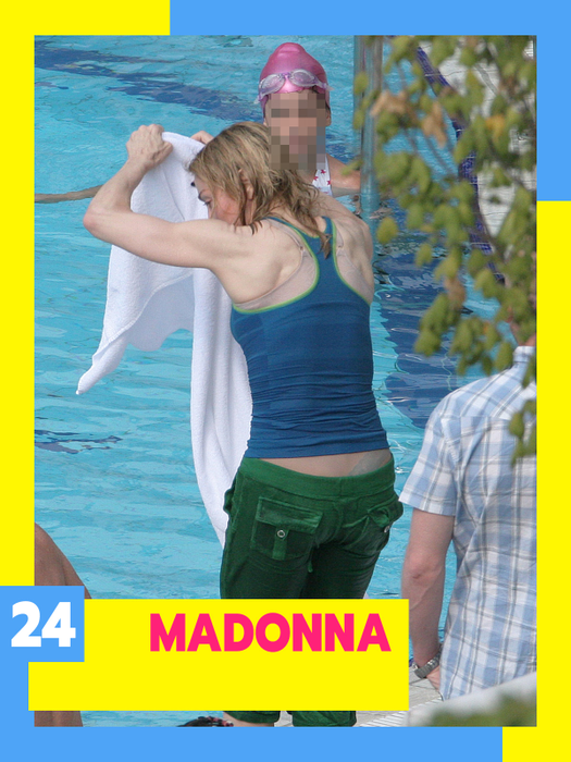 TOP 25 vedete care s-au ascuns sub prosopel. Madonna a făcut spectacol la piscină, iar apoi…
