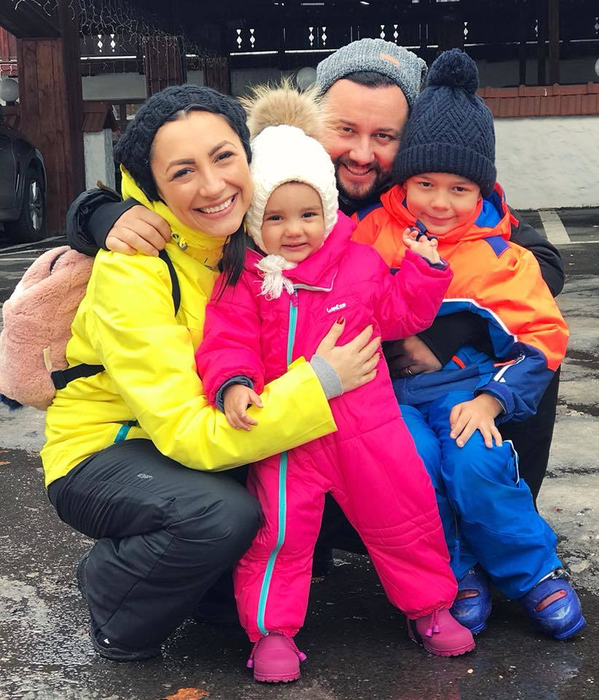 Andra, în lacrimi după ce şi-a văzut fiul făcând un gest specific oamenilor mari: „Test! Înţelegi?”. Ce mărturisiri i-a făcut David