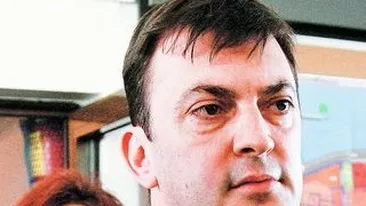 Candidatul USL la sectorul 6 vrea sa se ocupe personal de problemele din invatamant. Rares Manescu preocupat de siguranta in scoli