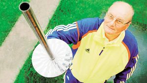 Stefan Beregszaszy, fostul antrenor al campioanei Maria Cioncan, pastreaza de 40 de ani simbolul de la München! A refuzat o avere ca sa pastreze torta olimpica