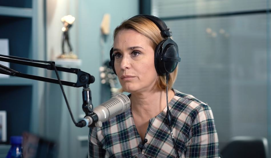 Din ce face bani Andreea Esca? Salariul de la Pro TV e „mizilic” pe lângă cât produce ea