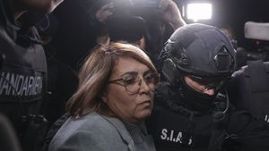 Când a decis Laura să-l ucidă pe Ioan Crișan, afaceristul din Arad. Ce legătură are amanta lui, dar și copiii ei