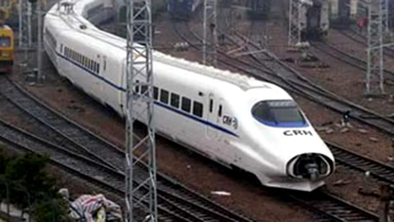 Record feroviar stabilit in China - 486,1km/h!