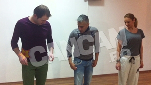 Harlem Shake original, Artene e "CRIMINAL"! Prezentatorul Cancan TV s-a rupt in figuri pe cel mai la moda dans cu Roxana Ionescu