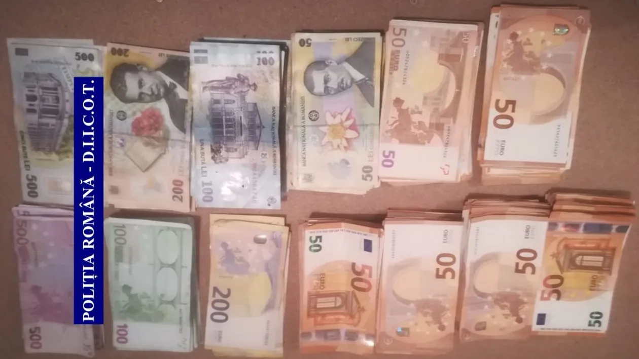 Captură uriașă la Călărași și Constanța: cannabis, arme și muniție și zeci de mii de euro! FOTO