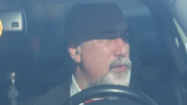 Varujan Vosganian a demisionat din functia de ministru! Vezi pe ce straduta laturalnica s-a retras dupa ce a facut anuntul